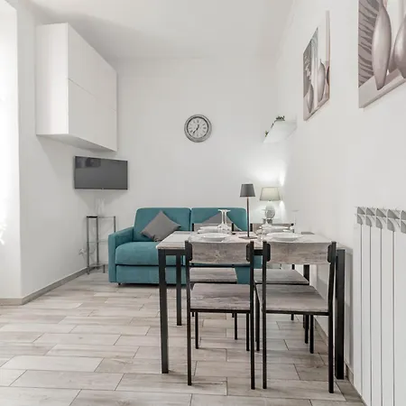 H11 Casa Dany Centro - סנרמו