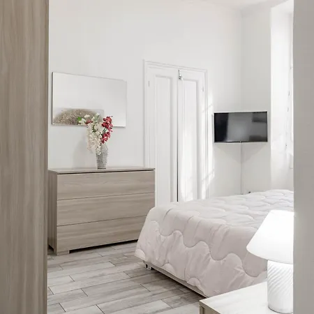 H11 Casa Dany Centro - San Remo